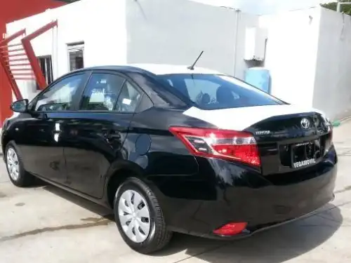 Toyota Yaris 2015