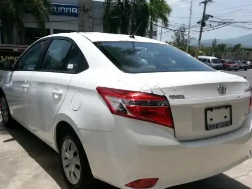 Toyota Yaris 2015
