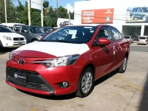 Toyota Yaris 2015
