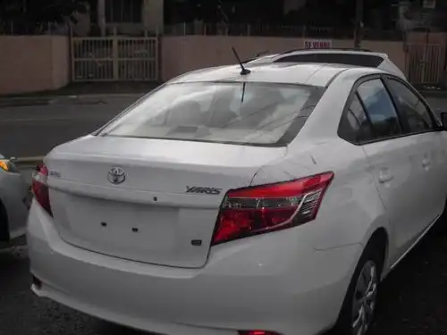 Toyota Yaris LE 2014