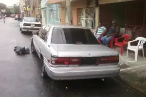 Toyota camry 1987 gris nitido aire acondicionado 