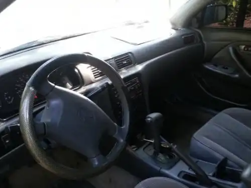 Toyota camry 1999 blonco 