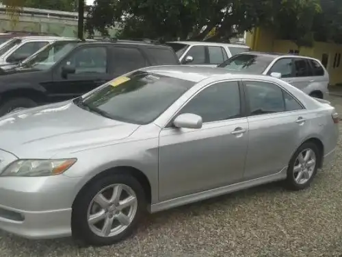 Toyota camry 2007 gris 