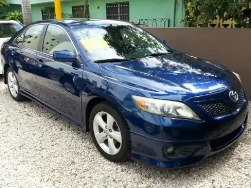 Toyota camry se 10 excelentes condiciones