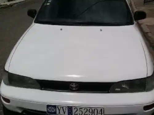 Toyota corolla 1996 americano 
