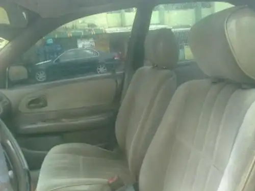 Toyota corolla 1997 negro 