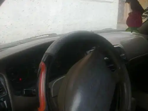 Toyota corolla 1997 negro 