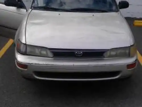 Toyota corolla 2005 95 