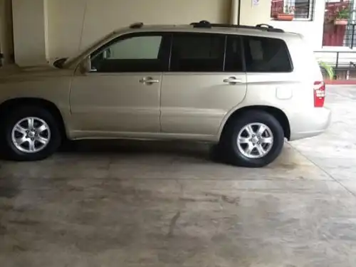 Toyota highlander 2003 