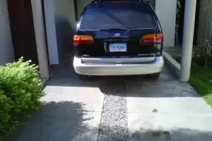 Toyota sienna 99