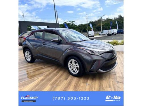 Toyota C-HR 2021 solo 16k millas