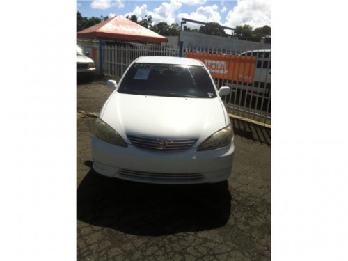 Toyota Camry 2005 blanco