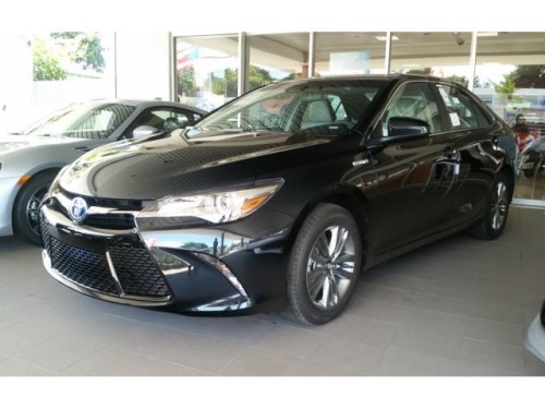 Toyota Camry 2017 4,000 de Bono