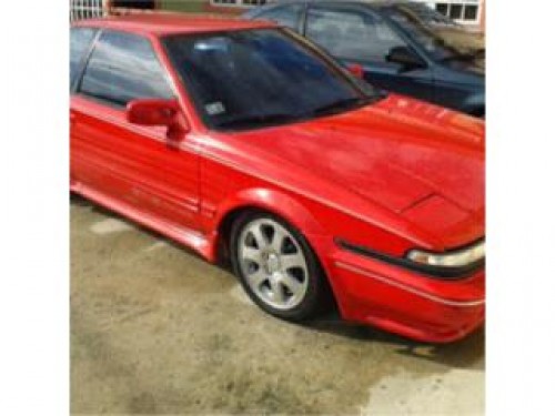 Toyota Corolla 1988 -Dos puertas $3,800