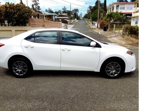 Toyota Corolla 2015