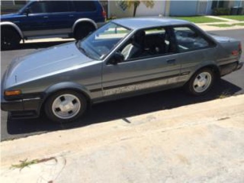 Toyota Corolla AE86 1986 $3,400