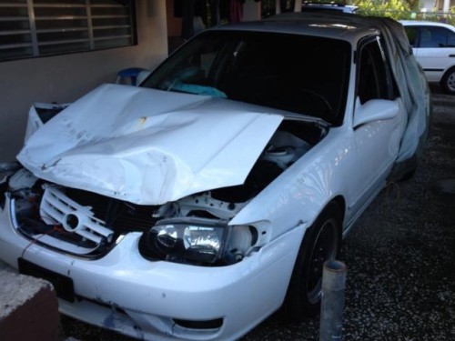 Toyota Corolla S 2002 Se vende como esta.