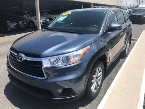 Toyota Highlander LE