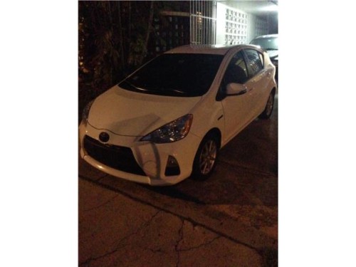 Toyota Prius C 2012