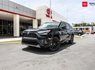 Toyota RAV4 SE Hybrid 2024