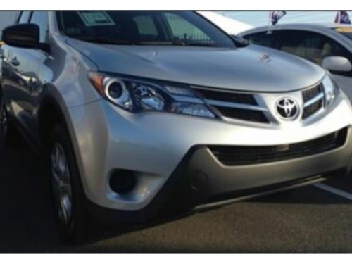 Toyota Rav4 2013 con solo 9,848 millas