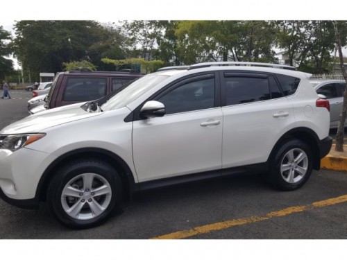 Toyota Rav4 XLE 2013