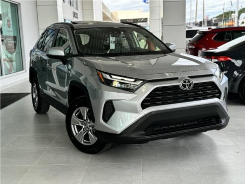 Toyota Rav4 XLE 2024