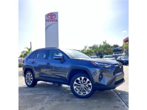 Toyota Rav4 XLE premium 2024