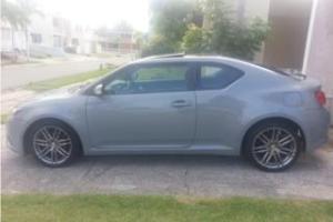 Toyota Scion Tc 2011-gris cemento