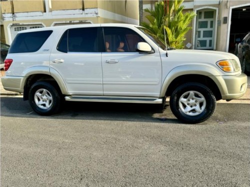 Toyota Sequoia 2001 como nueva $7500