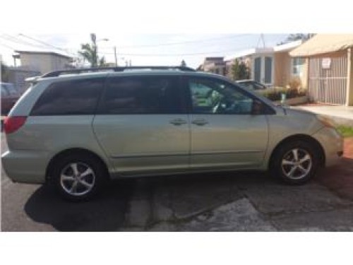 Toyota Sienna 2006 Urge Venta