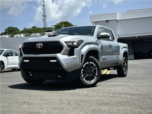 Toyota Tacoma trd Sport 4x2 2024