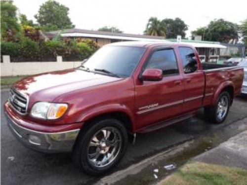 Toyota Tundra Limited 2002 Cabina y Media