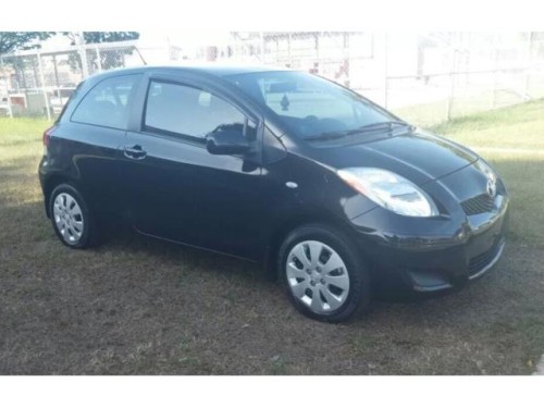 Toyota YARIS 2011