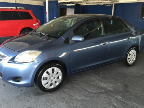 Toyota Yaris 2008, 42K millas