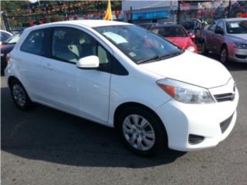 Toyota Yaris 2012 HB 2Puertas AT