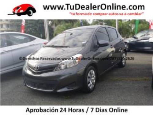 Toyota Yaris 2013 HB -Paga Solo $209 Mens.