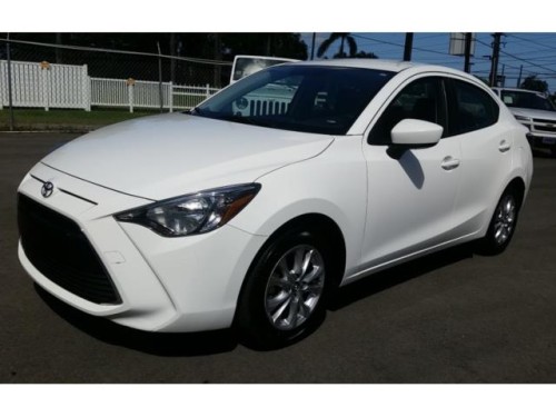 Toyota Yaris 2016