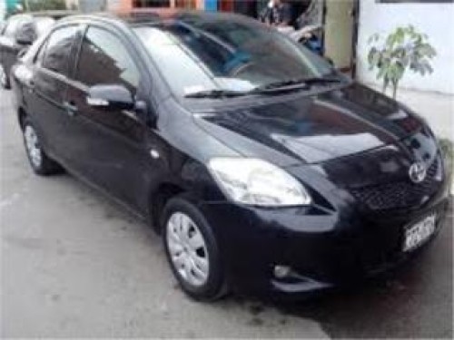 Toyota Yaris Sedan 2012