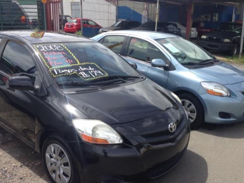 Toyota Yaris pagos $149 mens