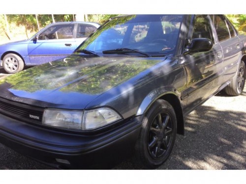 Toyota corolla 1992 $1800