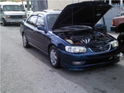 Toyota corolla 2001super lindo.