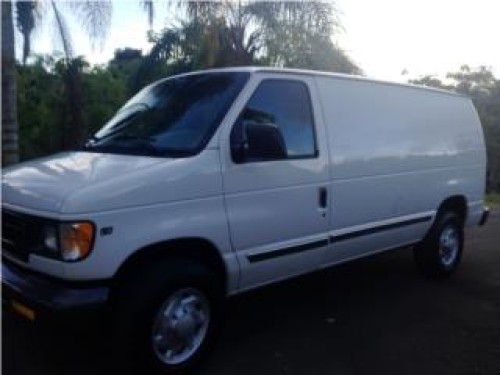 VAN FORD 250 2002 IMP EN BUENAS CONDICIONES