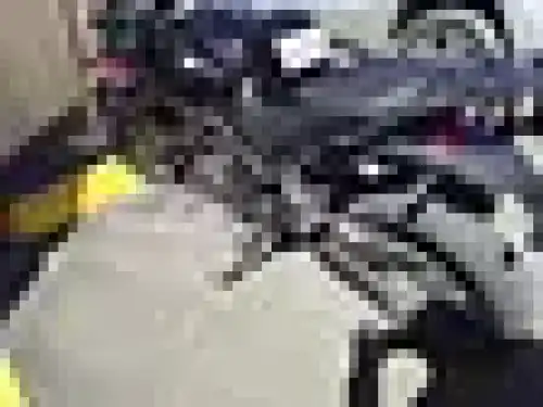 VOGE DS300 NUEVA, CASCOS Y RACKER PARA TRANSPORTARLA