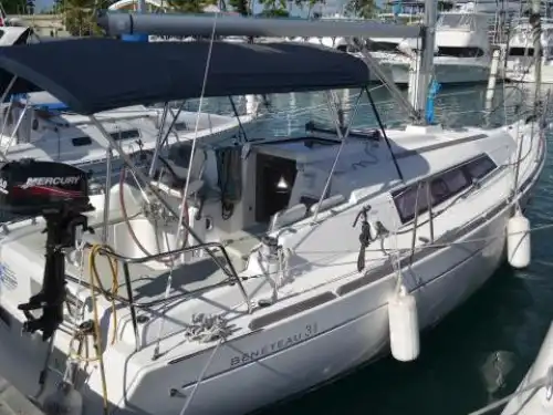 Velero BENETEAU 31 2009