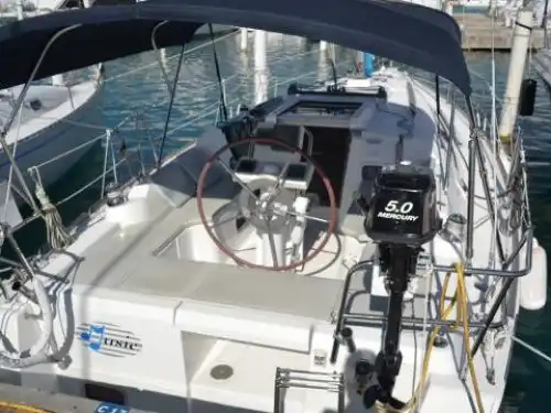 Velero BENETEAU 31 2009