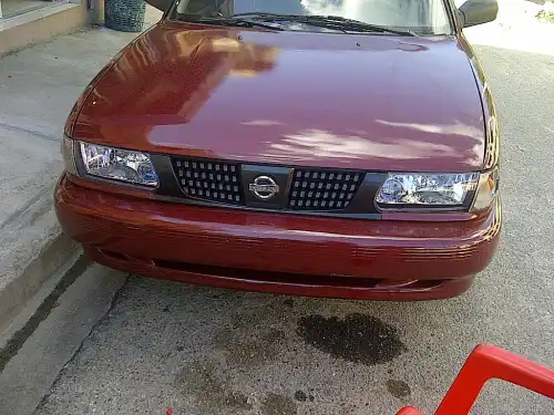 Vendo Mi Nissan Sentra B13 1995 Con Frente 2005