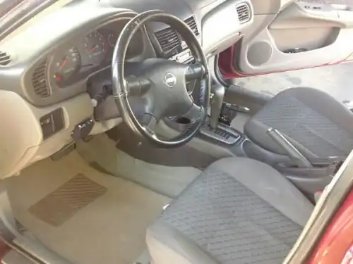 Venta De Vehiculo Nissan Sentra 2005
