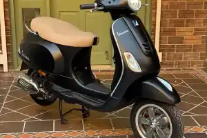 Vespa VXL 2022 comprada en nov de 2023