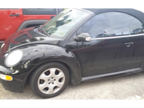 VolksWagen Beetle 2002 buen estado buen preci